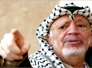 خبراء يؤكدون "احتمال" وفاة عرفات مسموما