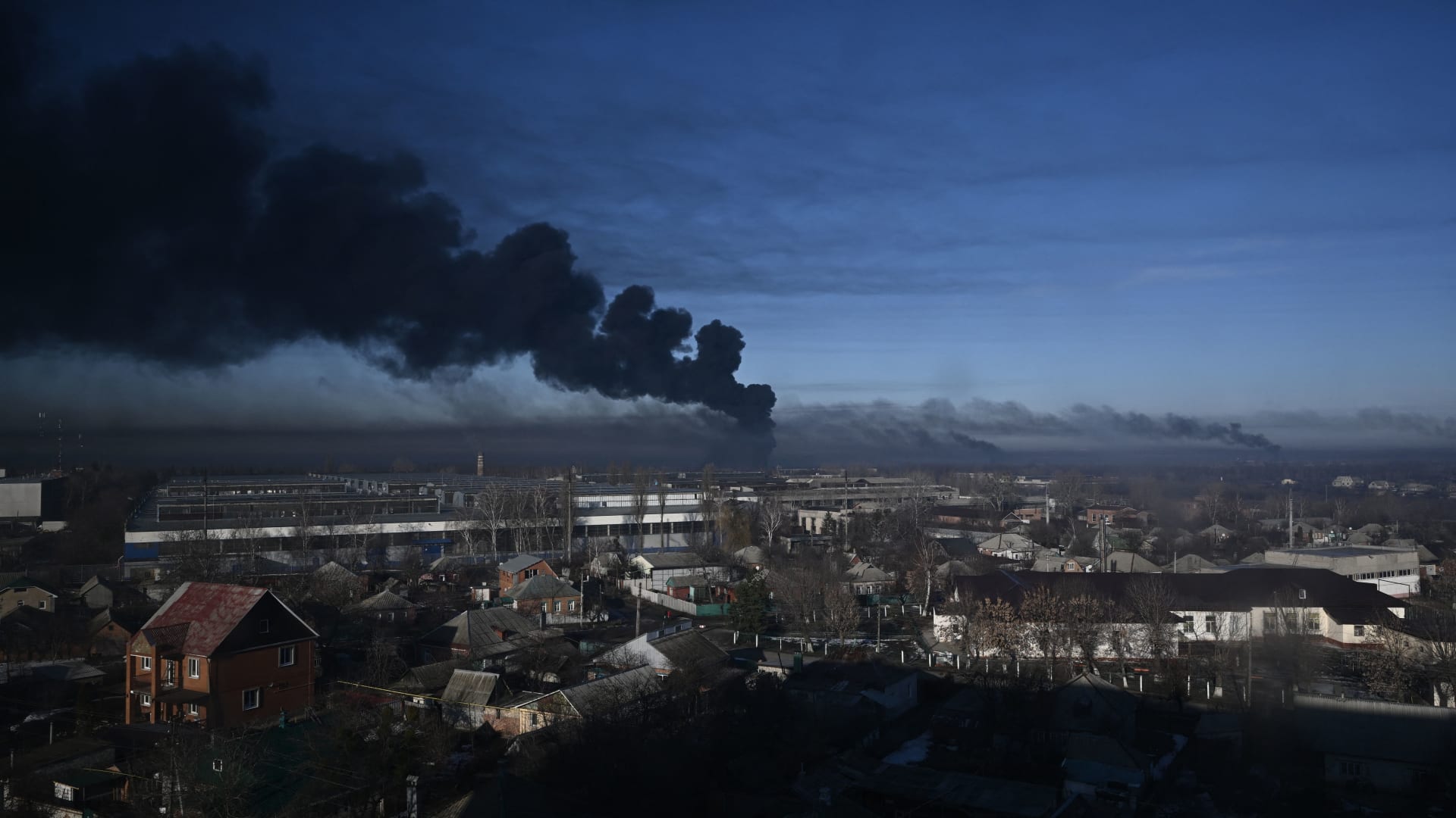 آخر التطورات على العملية العسكرية في أوكرانيا  ..  وتحذيرات من هجوم كيميائي 