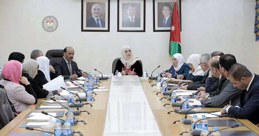 "مشتركة نيابية" تواصل مناقشة "العنف الأسري"