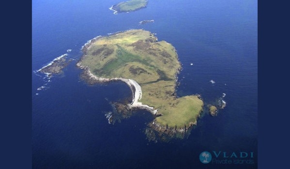 ايرلندا : جزيرة كاملة للبيع بربع مليون دولار  "صور "