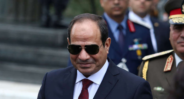 الكشف عن تفاصيل اغتيال السيسي في مكة