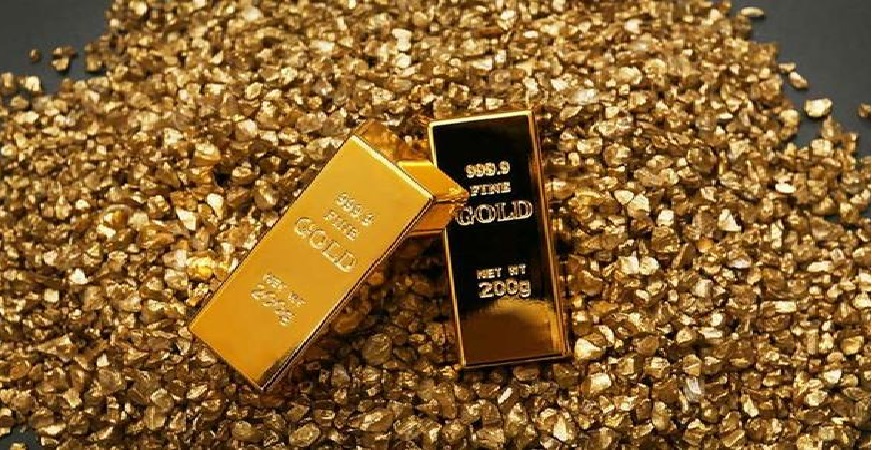الذهب يرتفع مع تراجع الدولار وأسواق الأسهم