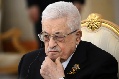 استطلاع  ..  حماس تتفوق في الضفة و 80% من الفلسطينيين يريدون استقالة عباس