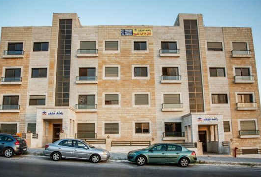  امتلك شقة ابتداءا من 60 الف تبعد عن مكة مول 5 دقائق من المالك مباشرة