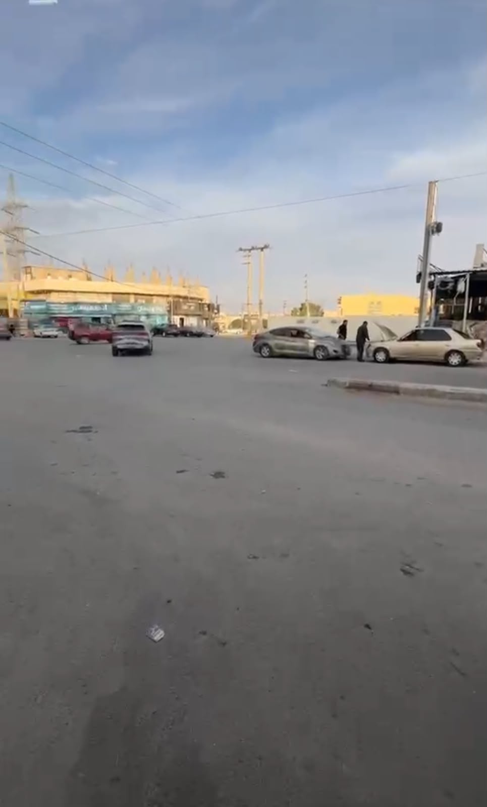 مواطنون يشكون غياب وسائل السلامة أمام مدرسة في ثنية الكرك