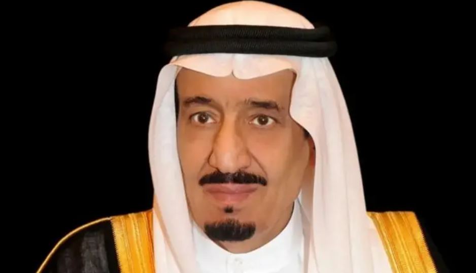 الملك سلمان يتلقى رسالة خطية من أمير قطر