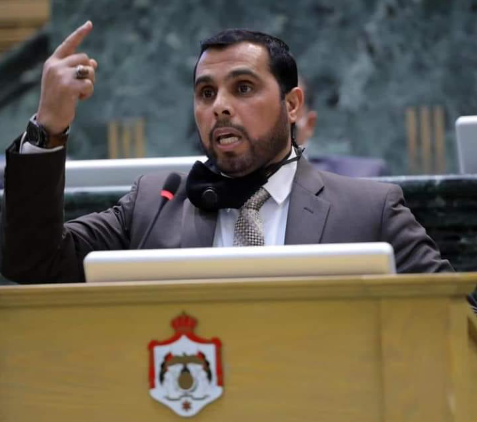 النائب المشاقبة للحكومة: "انتم تهتمون بجيب المواطن ولا تهتمون بصحته"