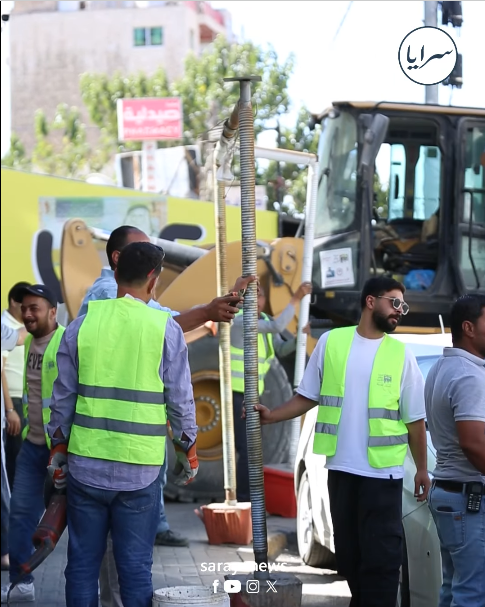 بالفيديو ..  "سرايا" ترافق أمانة عمّان في حملة لإزالة التعديات على الأرصفة بالعاصمة