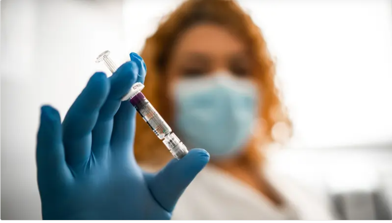 لقاح جديد للحمى الصفراء يحقق نتائج قوية وآمال مبشرة