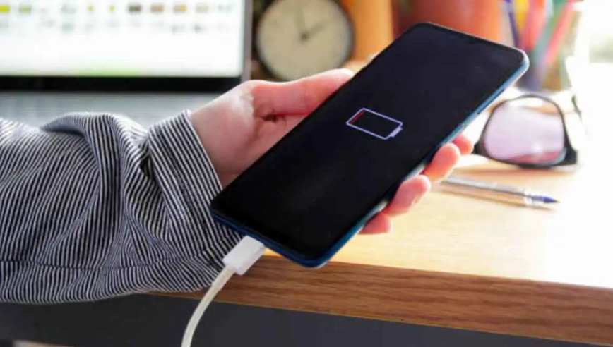 آيفون لا يعمل بعد نفاد البطارية؟ إليك الحل خطوة بخطوة 