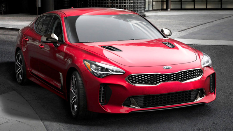 "كيا" تطلق الطراز الجديد من سيارتها "Stinger GT"