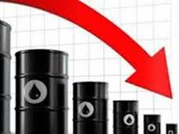انخفاض برنت 2.6 % وارتفاع المشتقات النفطية في آب