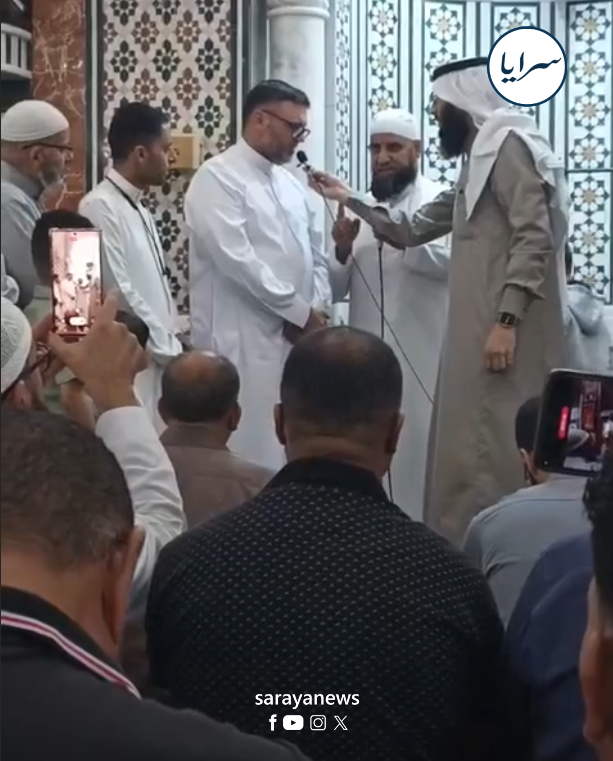 بالفيديو  ..  فرحة في مسجد سحاب الكبير بعد إعلان شاب أمريكي إسلامه 