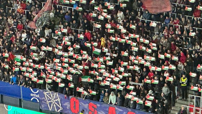 الدوري الإسباني ..  جماهير أوساسونا ترفع أعلام فلسطين في مباراة غرناطة - (صور)