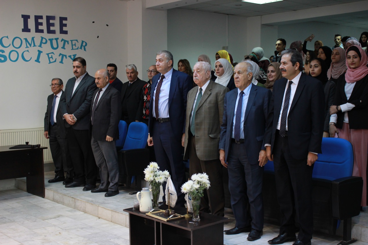 قسما التصميم الجرافيكي والداخلي في فيلادلفيا يحتفلان بالطلبة المستجدين والمتفوقين 
