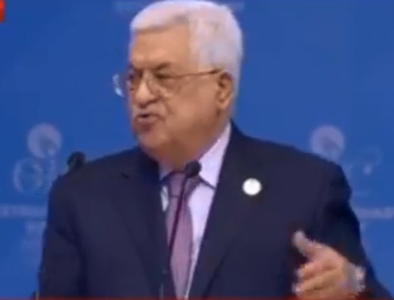 عباس مُحذراً أمريكا و اسرائيل : اذا ارادوها صراعاً دينياً فليتحملوا النتائج