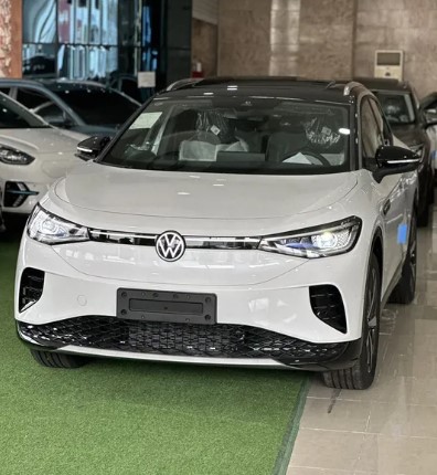 فولكسفاغن 2022 lD4 Cruz Pro بيانو بلك الوان ابيض كحلي خمري اسمنتي