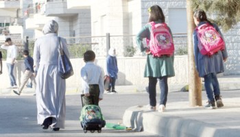 اللوزي: شركات نقل طلاب المدارس الحكومية تستأنف عملها بشروط