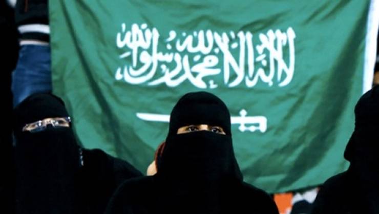 سعودية تطلب الطلاق بعد زواجها بـ5 أيام!