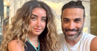 أول تعليق من كريم فهمي على خلاف زوجته مع هنا الزاهد: كفاية عبث