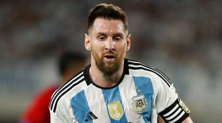 هل نرى ميسي في السعودية قريباً؟ .. أول رد من نادي الهلال