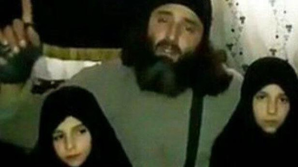 بالصور  ..  مقتل ابو نمر السوري الذي ارسل ابنتيه لتنفيذ تفجير حي الميدان بدمشق