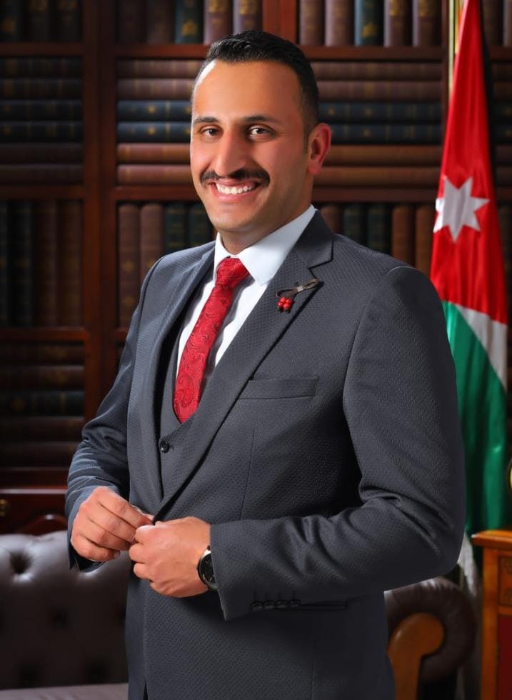 محمد الدويري  ..  مبارك التخرج