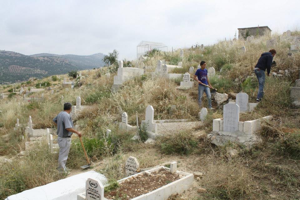 اطلاق حملة بكفرنجة بعنوان "تنظيف المقبرة مسؤوليتنا جميعا". 