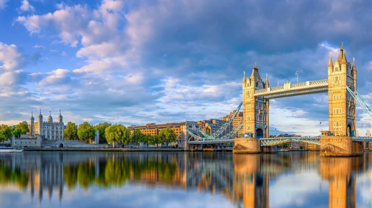 أفضل 10 معالم سياحية في لندن تستحق الزيارة والتجربة