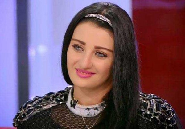 هل سيؤثر عدم اثبات زواج "صافيناز"على وجودها في مصر 