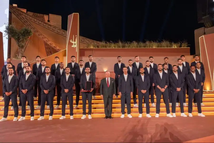 كيف عبر نجوم "النشامى" عن اعتزازهم بالتكريم الملكي؟