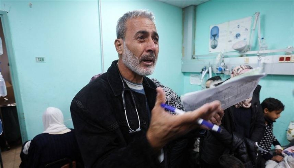 "تمنيت الموت من شدة العذاب" ..  طبيب فلسطيني يروي تفاصيل اعتقاله المُرعبة 