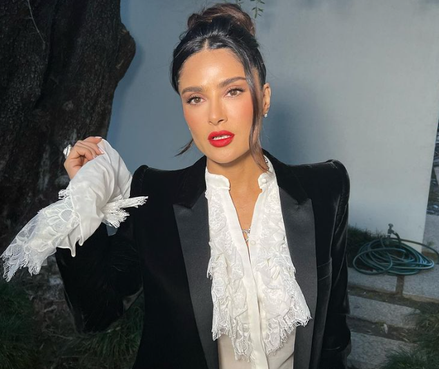 سلمى حايك في يوم ميلادها ..  هكذا شقت طريقها في الدفاع عن حقوق المرأة