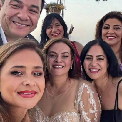 بالفيديو والصور  ..  كاملة أبو ذكري تحتفل بزفاف ابنتها في الجونة