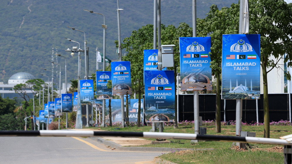 رويترز: الوفد الإيراني وصل إلى باكستان