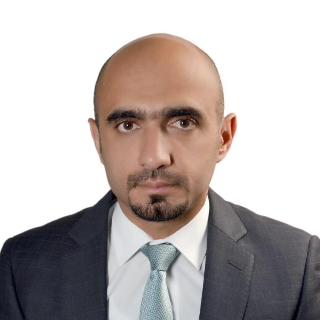 خطاب الملك: العظيم من شعر الناس في مجلسه انهم عظماء