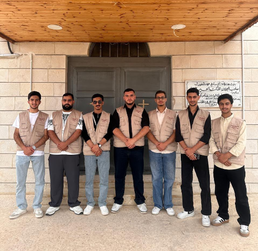 وفد من الجامعة الأميركية في مادبا يزور الكرك لتقديم واجب العزاء والتضامن مع أهلها