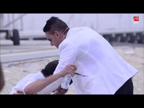 بسبب "رامز واكل الجو" مصطفي كامل غاضب ويعلق " أنا ليس مطرب تكاتك 