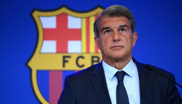 لابورتا رئيس برشلونة: خرجنا من المستشفى وحصلنا على 868 مليون يورو