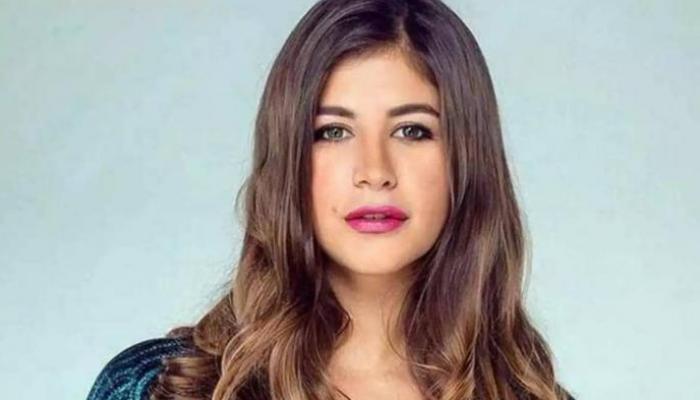 ملك قورة تستعد للاحتفال بخطبتها في أجواء عائلية