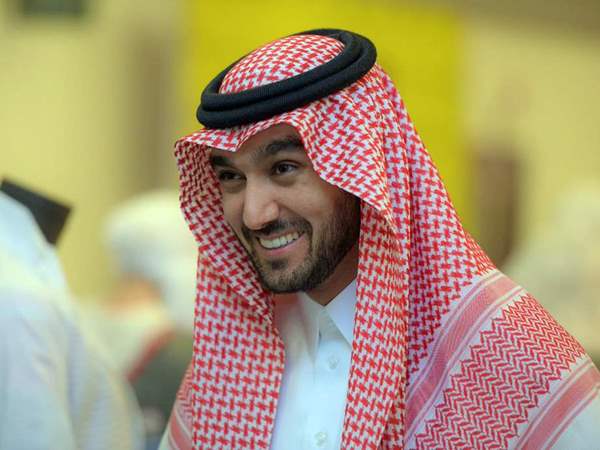 تصريحات وزير الرياضة السعودي تثير الجدل عن صفقة ميسي ونجوم العالم (فيديو)