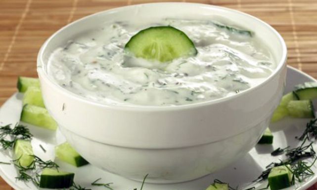 طريقة عمل سلطة الطحينة باللبنة