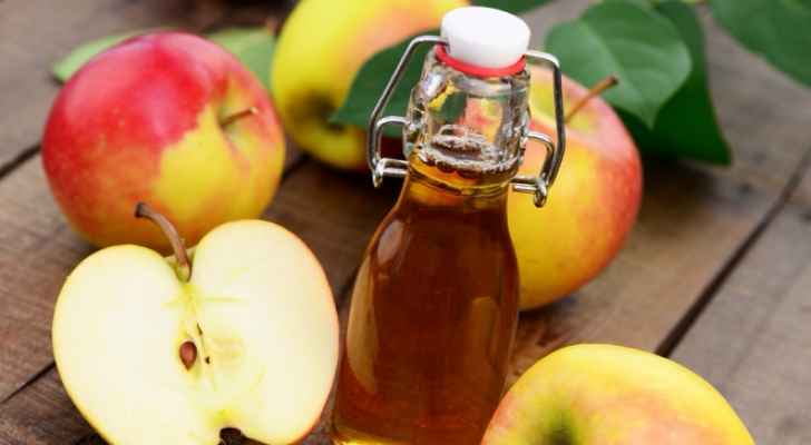 خل التفاح يحارب الانتفاخ ويخفف حرقة المعدة