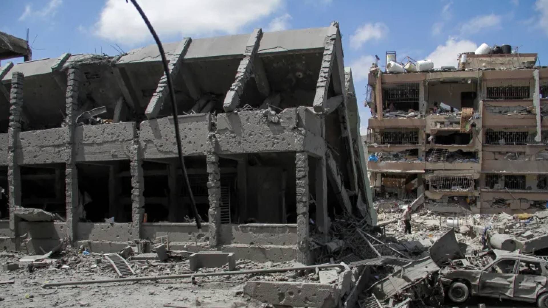 جيش الاحتلال يصدر إنذارا بإخلاء مبنى في حي الزيتون تمهيدا لقصفه