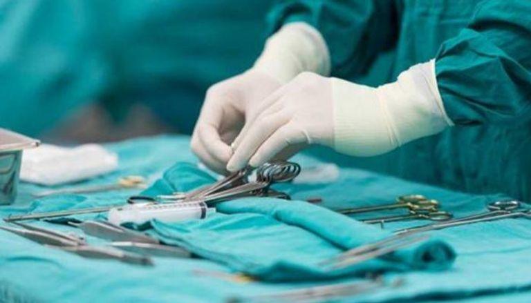 سيدة تناشد أهل الخير مساعدتها لإجراء عملية قسطرة شرايين الأمعاء - وثائق 