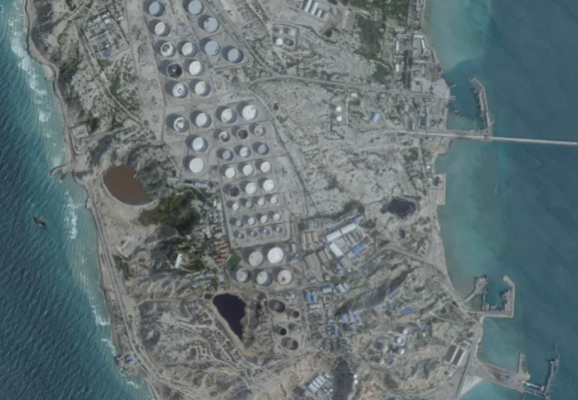 الحرس الثوري: هجوم "خارك" سيغير معادلة أسعار الطاقة في العالم