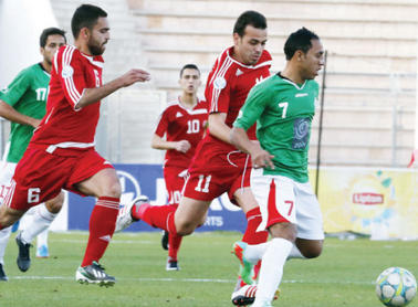 الوحدات ينتزع التعادل من الجزيرة ويواصل الصدارة