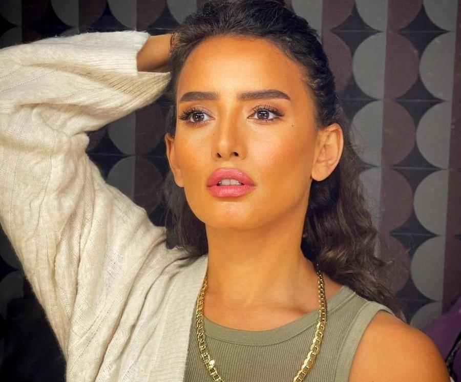 ماذا قالت زينة بعد تصدر مسلسل &quot;الليلة واللي فيها&quot; منصات التواصل