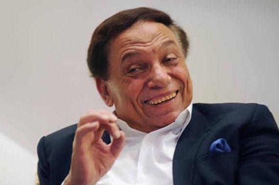 الكشف عن الحالة الصحية للفنان عادل إمام!