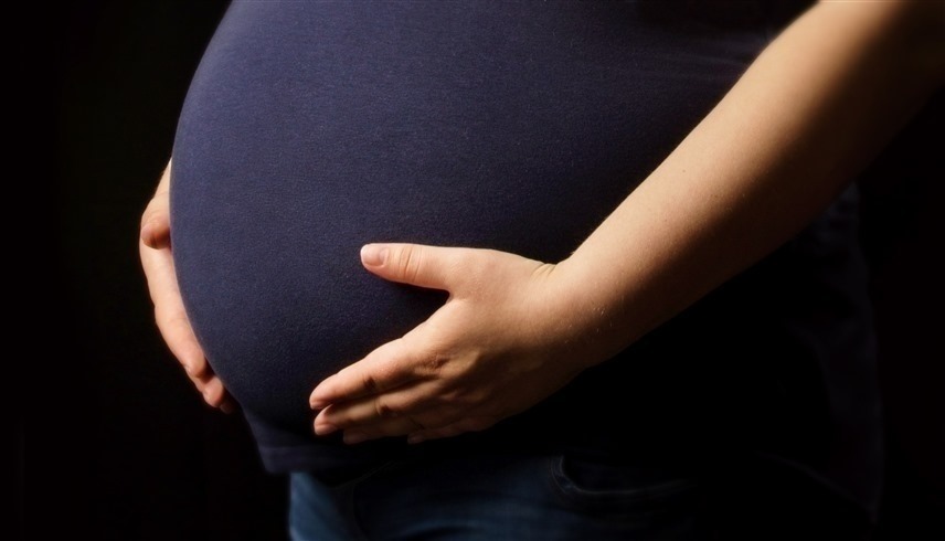 زيادة وزن الحامل تؤثر على نمو دماغ الجنين